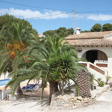 Miquel - Pretty With Garden And Private Pool In